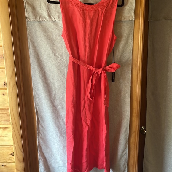 Light linen midi dress peachy summer color - Picture 2 of 5